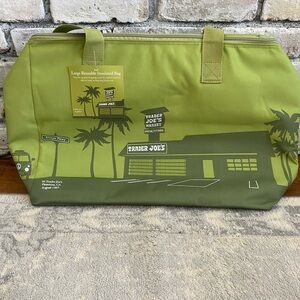 Trader Joe's Green Large Insulated Bag
